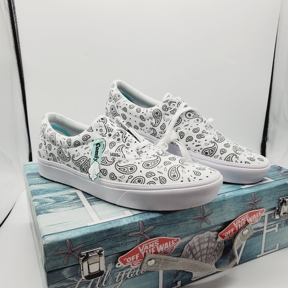 Vans Paisley True White Comfycush Era - Picture 13 of 16